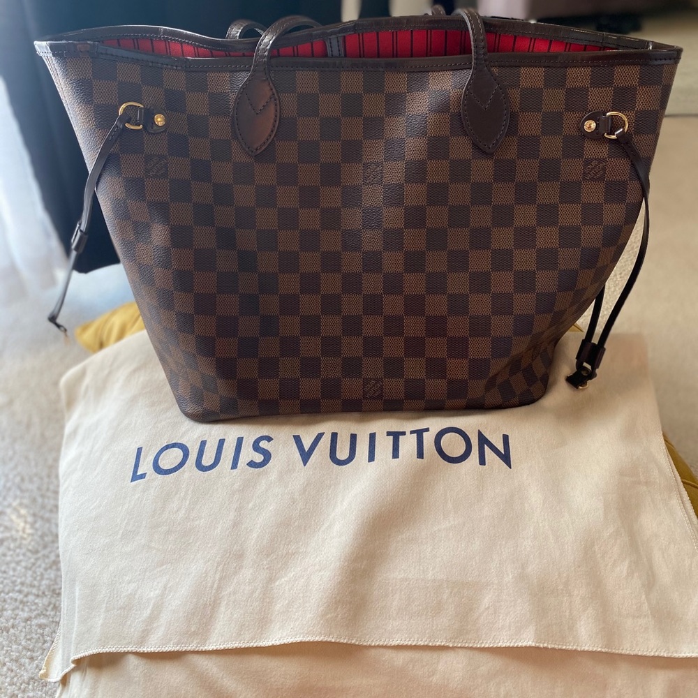 Authentic Louis Vuitton Neverfull MM Tote